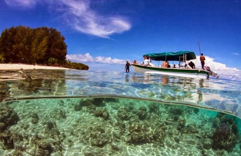 Paket Wisata Bunaken 4 Hari 3 Malam